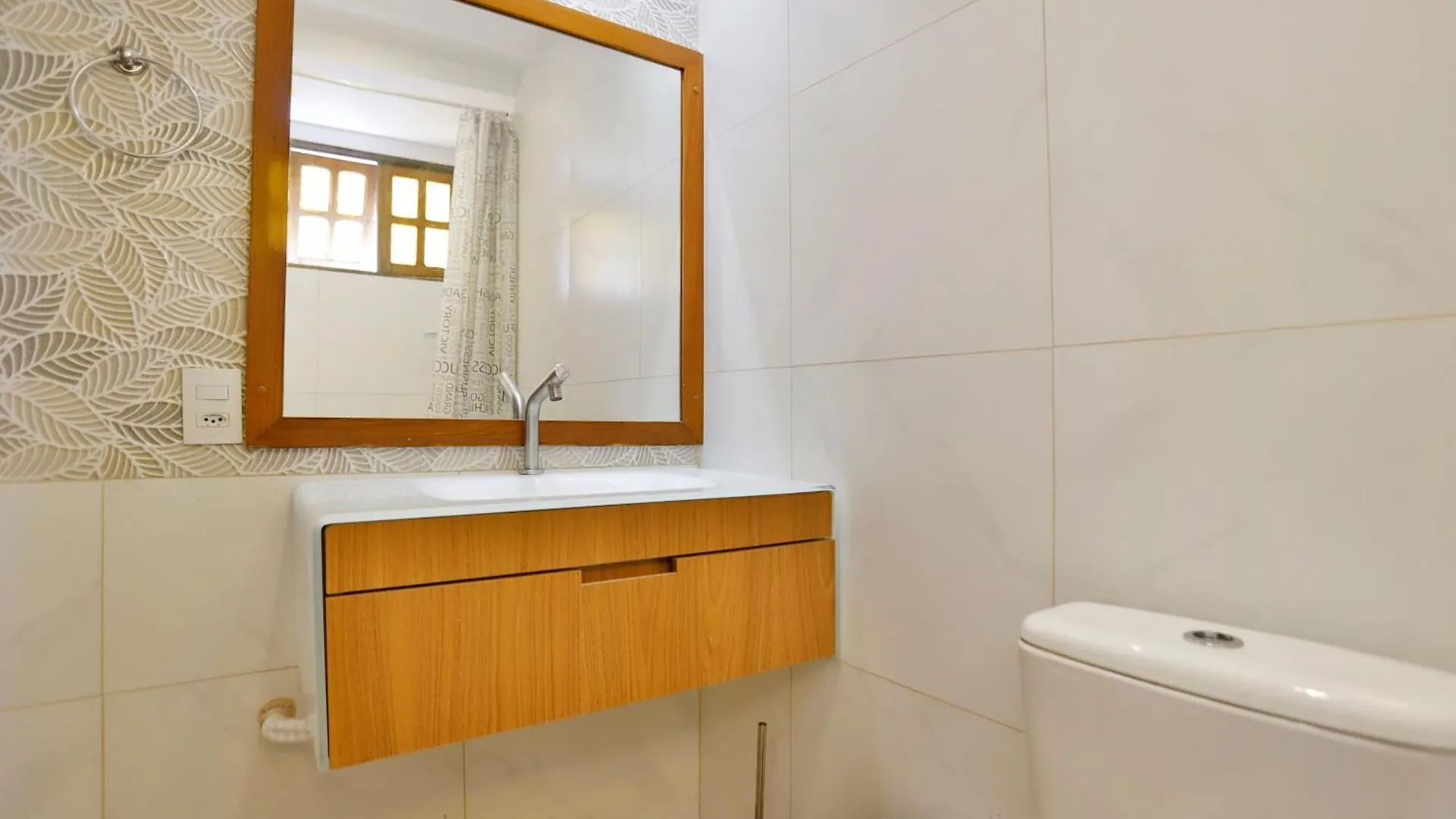 Charmoso E Aconchegante No Coracao Da Cidade Baixa Perto Da Ufrgs, Santa Casa, Parques, Orla, Centro Da Cidade Porto Alegre Apartment
